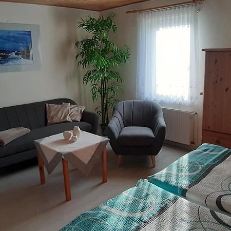 Ferienwohnung Leopold-Risch Ralswiek Exteriör bild